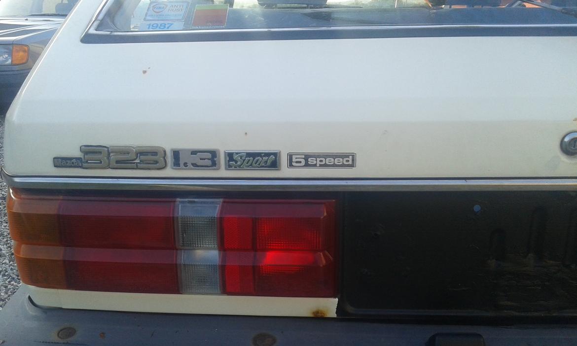 Mazda 323 sport billede 20