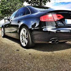 Audi A4 B8 2.0 TFSI Solgt