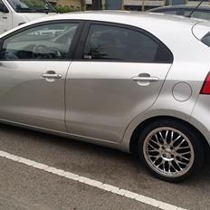 Kia Rio - Active