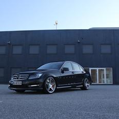 Mercedes Benz W204 C klasse