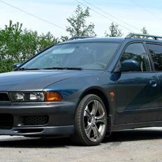 Mitsubishi galant wagon