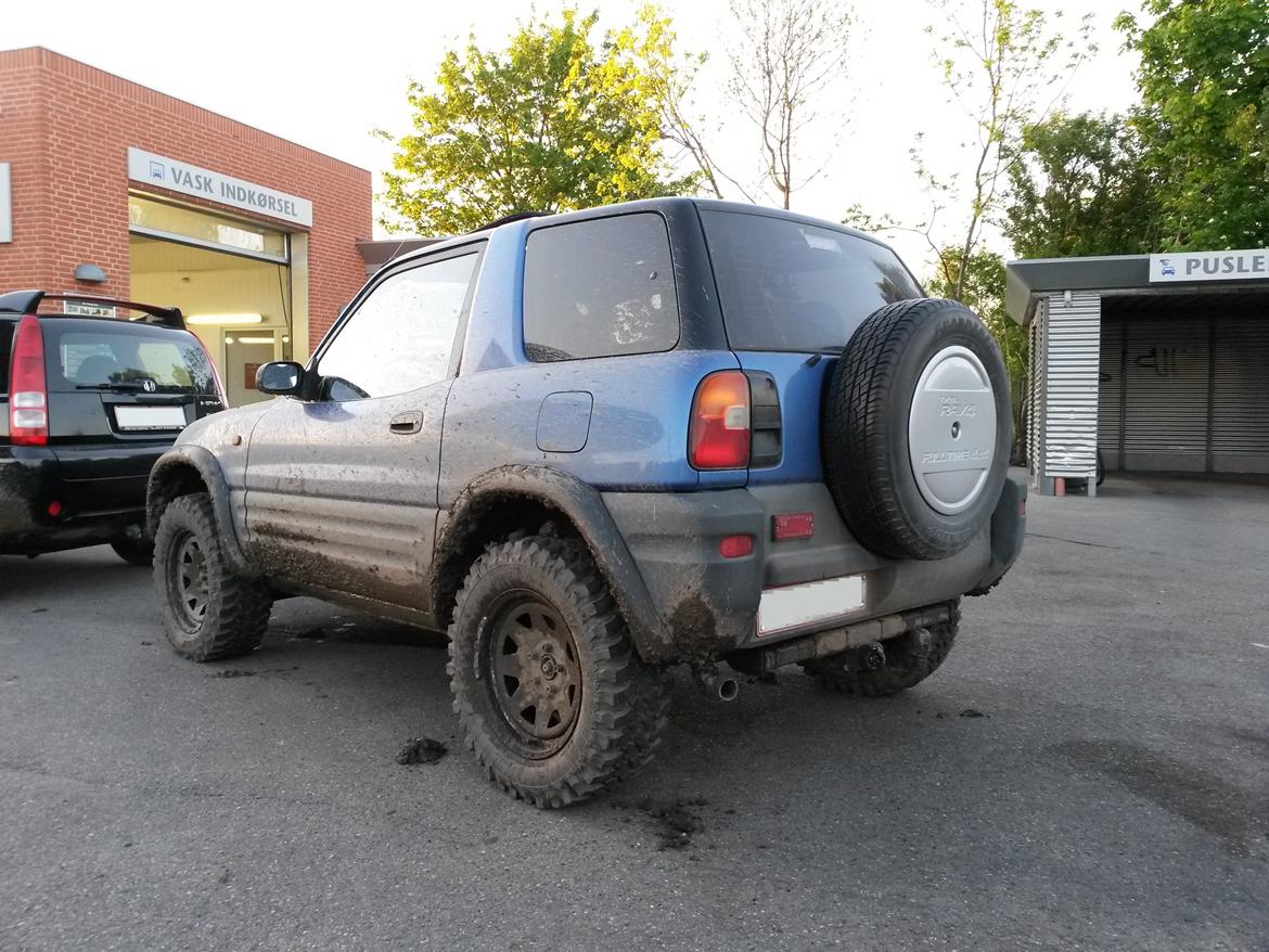 Toyota RAV4 - Sådan ser den ud når weekenden er slut. billede 5