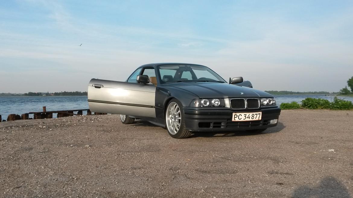 BMW E36 Coupe 320I (skilt ad igang med at renovering) billede 3