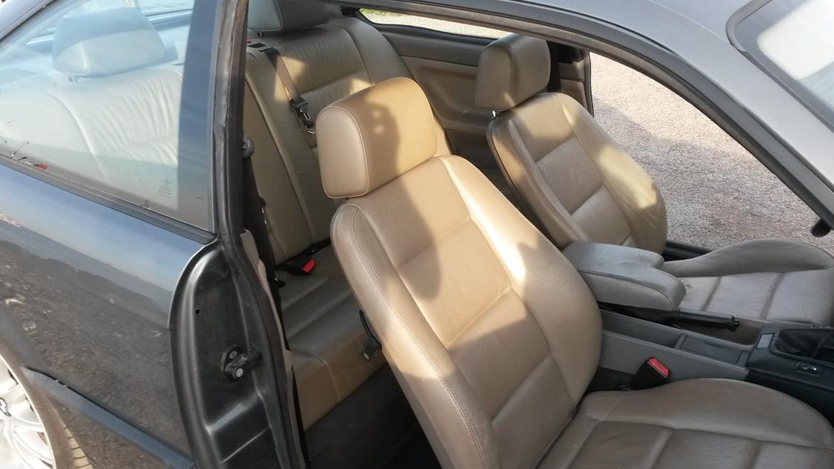 BMW E36 Coupe 320I (skilt ad igang med at renovering) billede 9