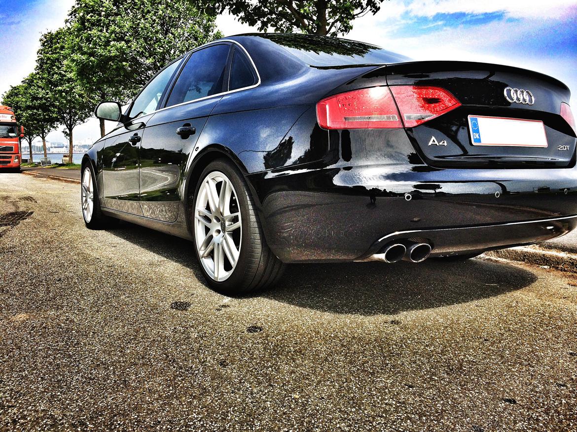 Audi A4 B8 2.0 TFSI Solgt - 21.05.2014 billede 1