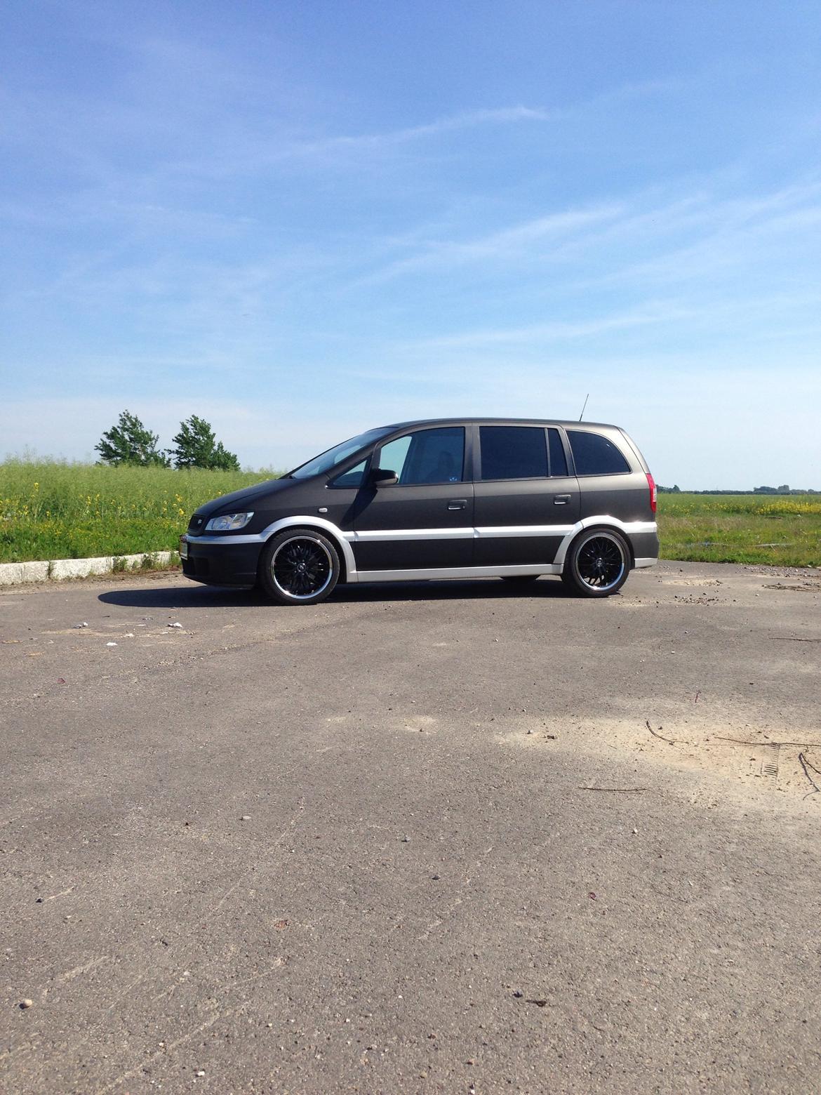 Opel Zafira OPC 2.0 Turbo billede 3