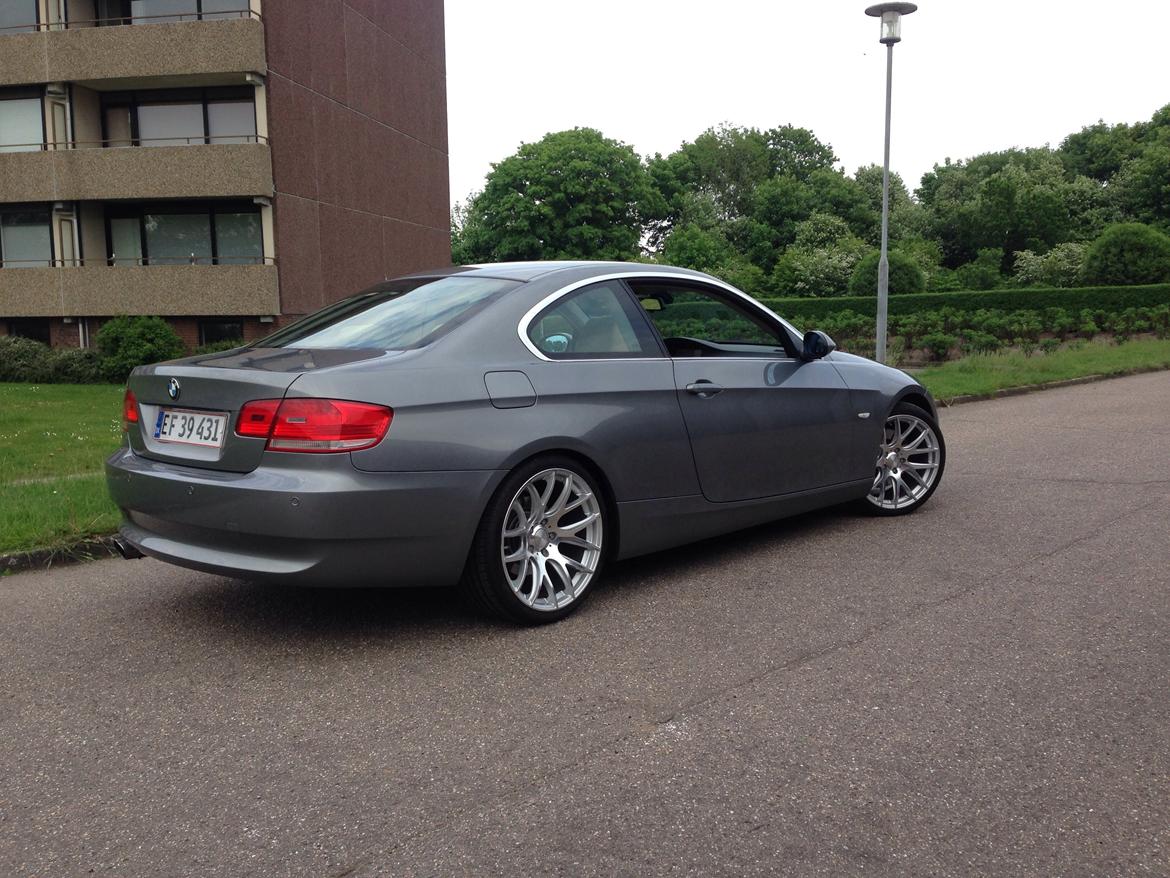 BMW E92 325i Coupe billede 6
