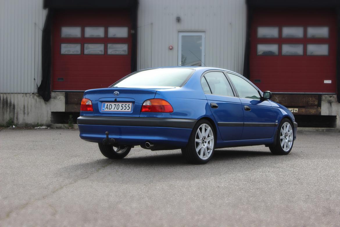 Toyota Avensis billede 1