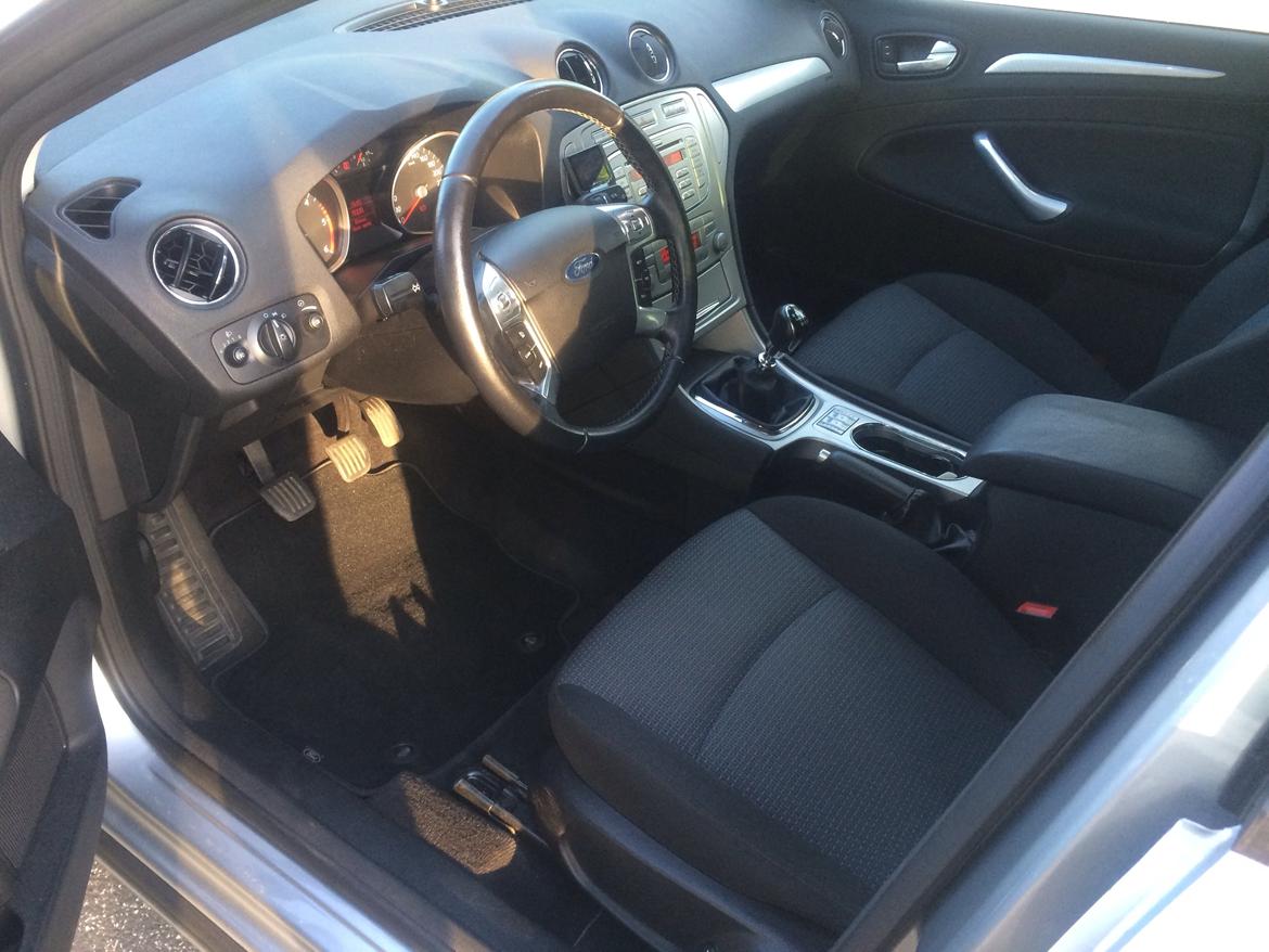 Ford Mondeo 1,8 TDCI st. Car mk4 billede 5