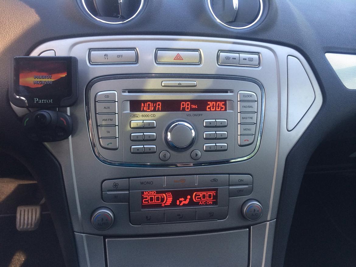 Ford Mondeo 1,8 TDCI st. Car mk4 billede 7