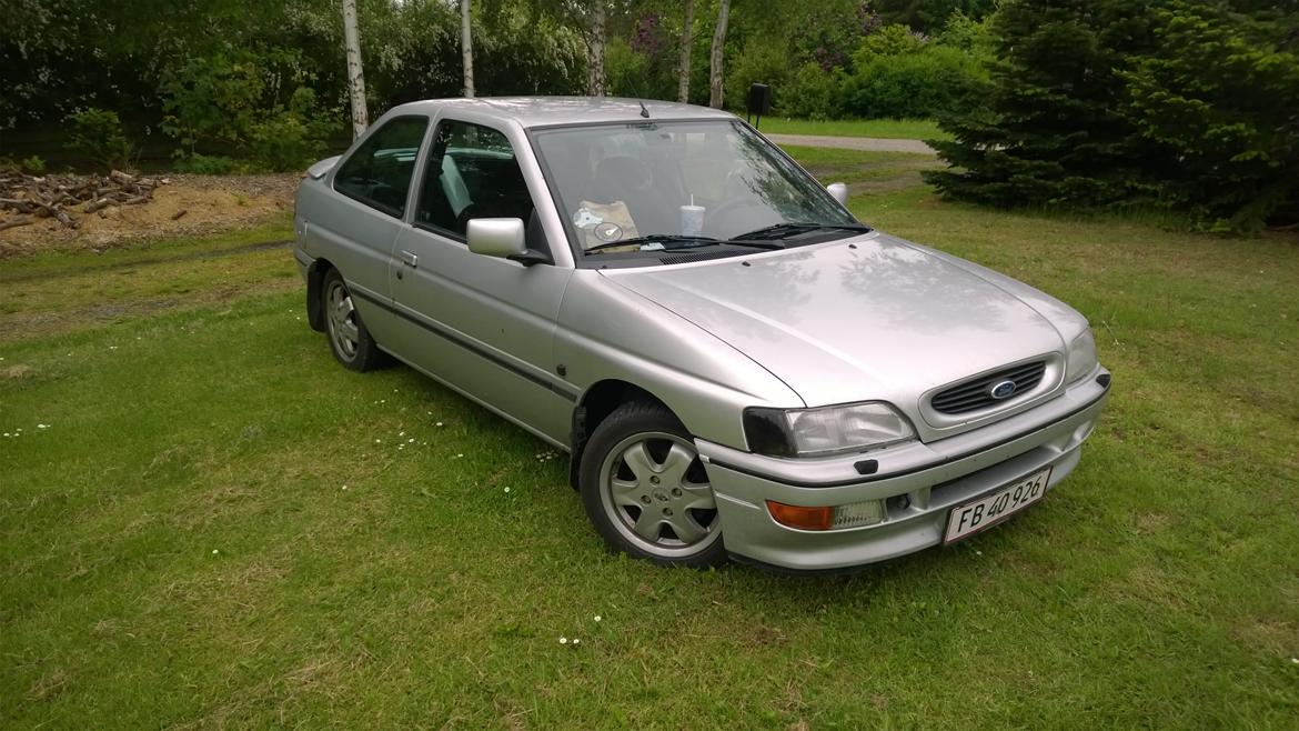 Ford Escort 1,8 SPORT VI billede 1