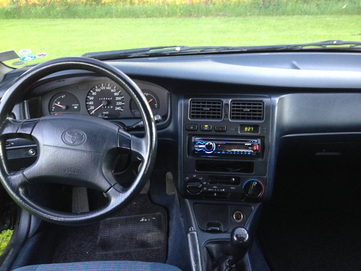 Toyota carina e (SOLGT) billede 13