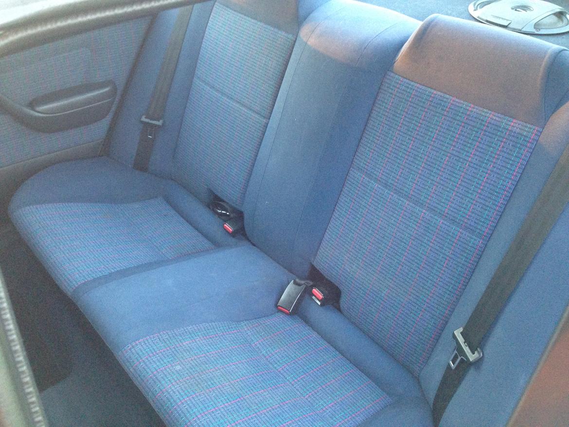 Toyota carina e (SOLGT) billede 14