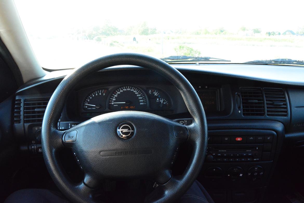 Opel vectra b 2.2 billede 13