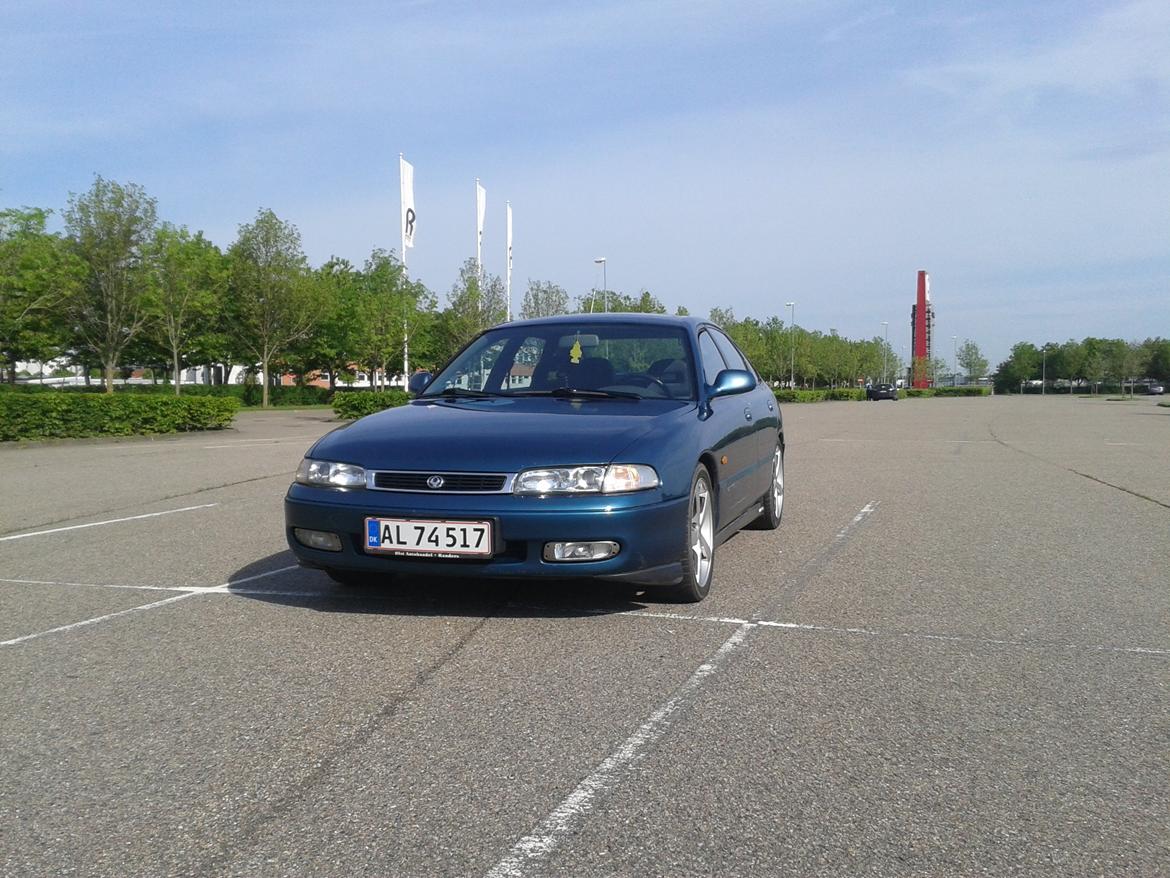 Mazda 626 2,5 i GT v6 billede 1