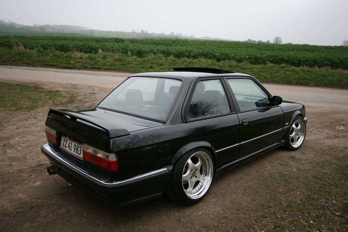 BMW E30 320/327i Mtech I billede 2