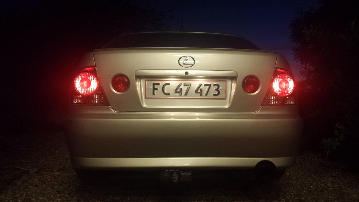 Lexus IS200 billede 15