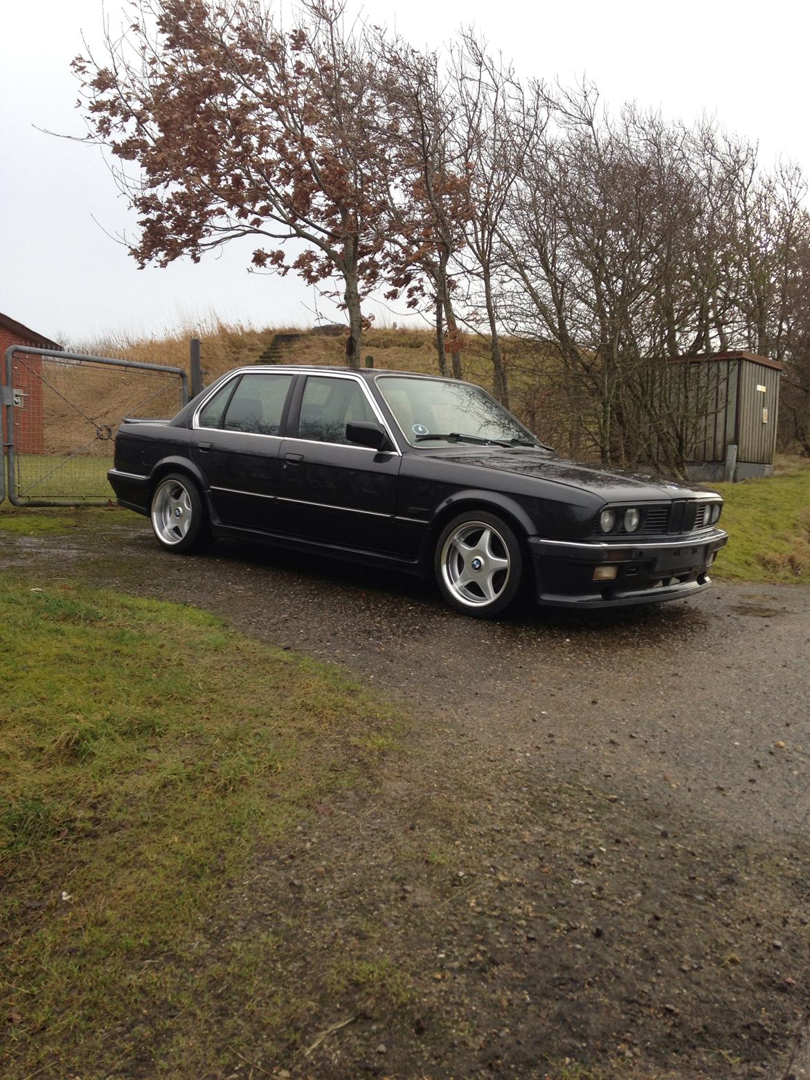 BMW 320I m-tech1 billede 5