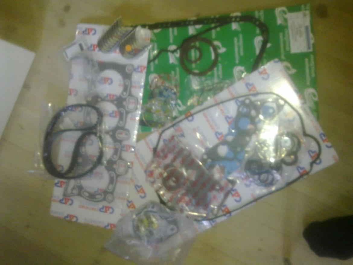 Honda Civic SOLGT! - Den første pakke fra E-bay.  billede 19