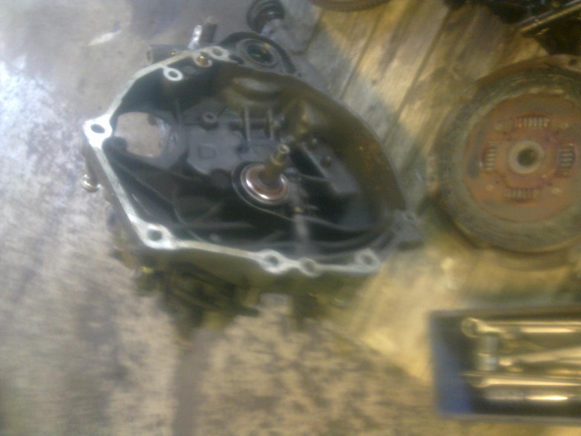 Honda Civic SOLGT! - Kobling og udrykkerlejet var virkelig slidt. billede 25