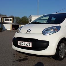 Citroën C1 1.0i PRESTIGE 5D *SOLGT*