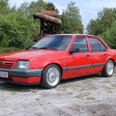 Opel Ascona c
