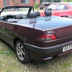 Peugeot 306 Cariolet 1.8i aut.
