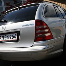Mercedes Benz C32 AMG T Aut