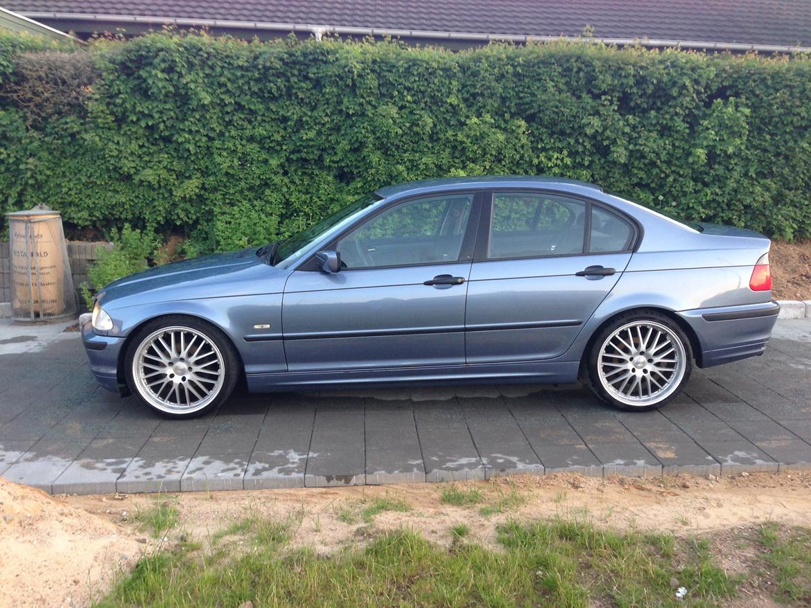 BMW E46 318i billede 1