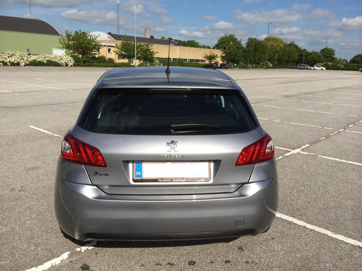 Peugeot 308 1,6 HDi Active billede 2