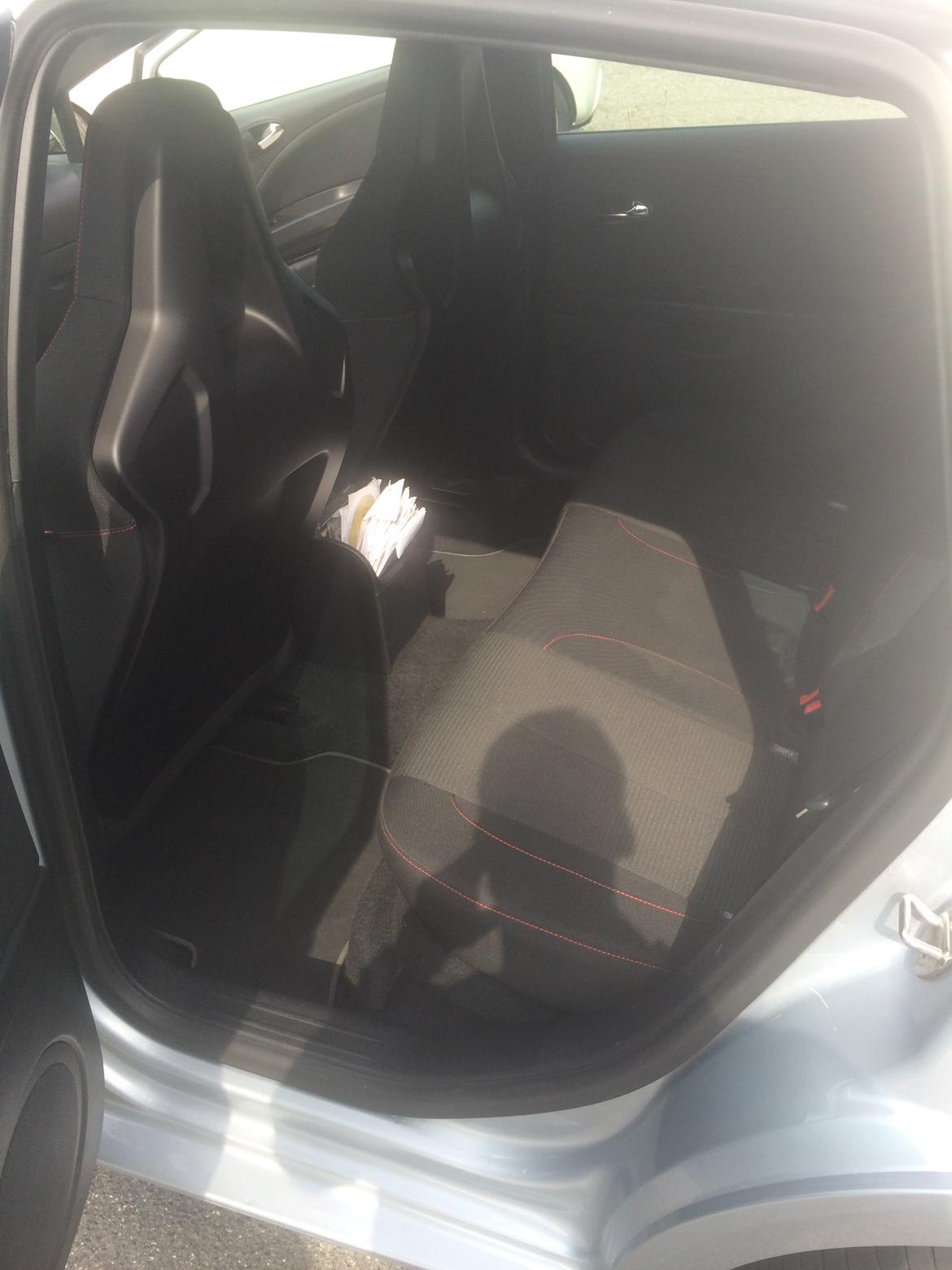 Seat Leon Cupra "SOLGT" - Inklusiv bagsæder ;-) billede 10