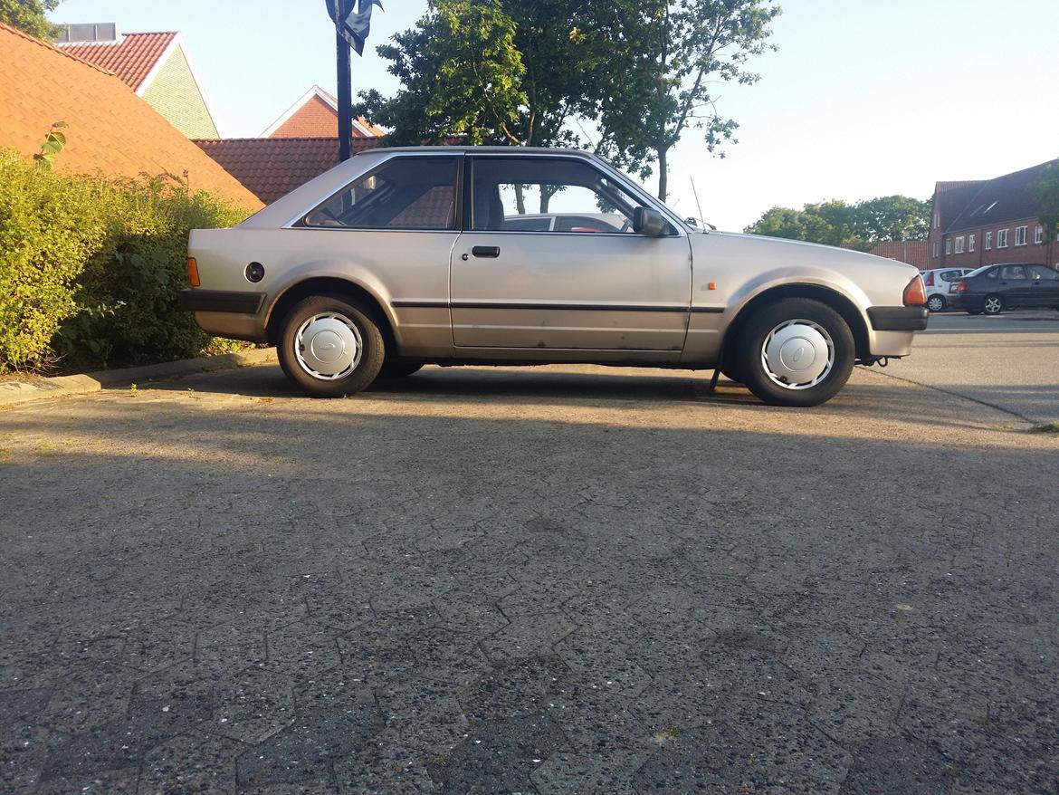Ford Escort Mk3 1.6 L billede 4