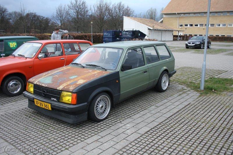 Opel Kadett D Caravan billede 2