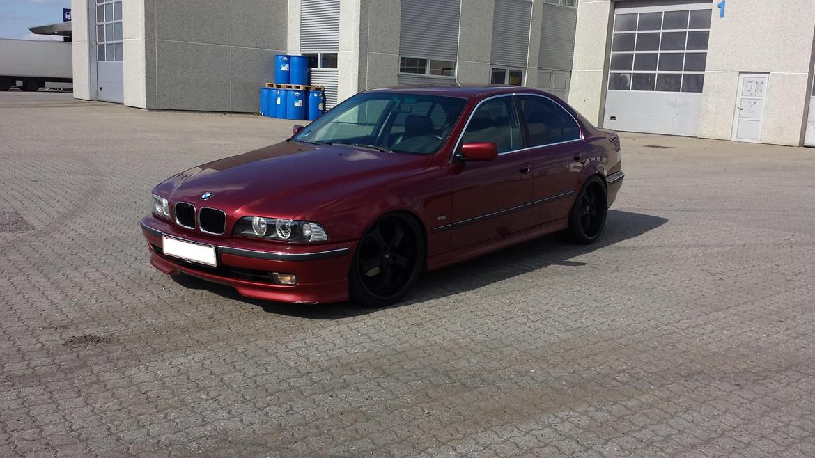 BMW E39 528i billede 2