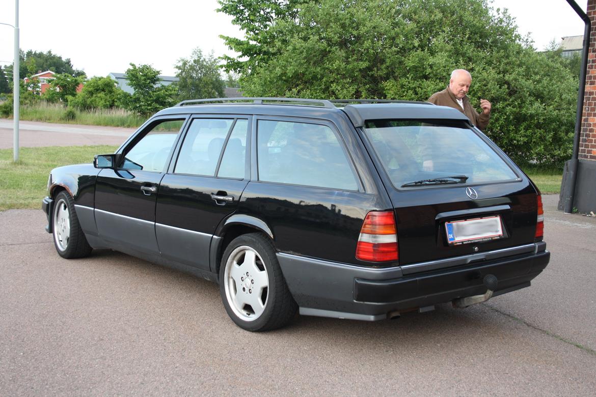 Mercedes Benz S124 - 300TD Turbo - hos min Far i Landskrona billede 12