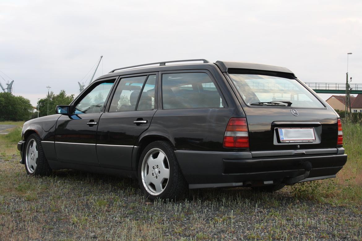 Mercedes Benz S124 - 300TD Turbo - hos min Far i Landskrona billede 14