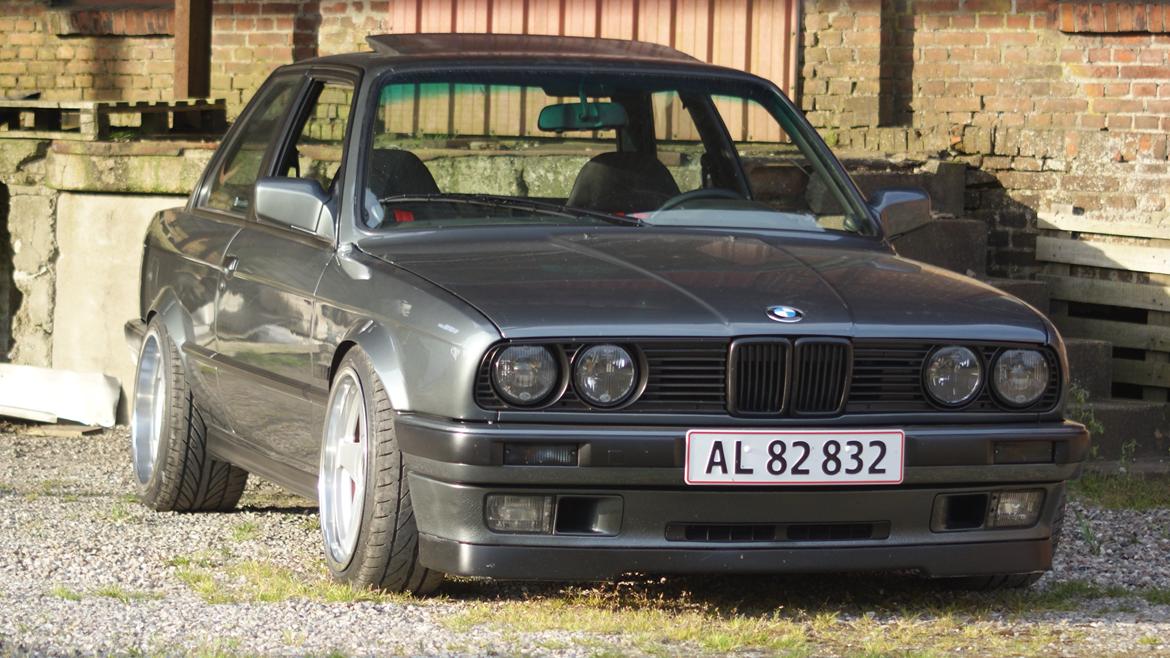 BMW 325i E30 V8 billede 8