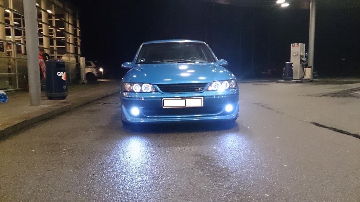 Opel vectra b (blue angel) billede 1