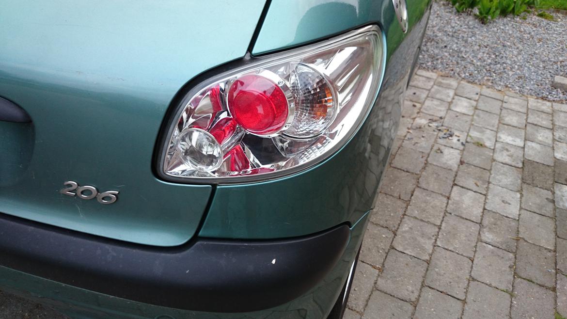 Peugeot 206 1.4 XR - Nye baglygter! :) billede 21