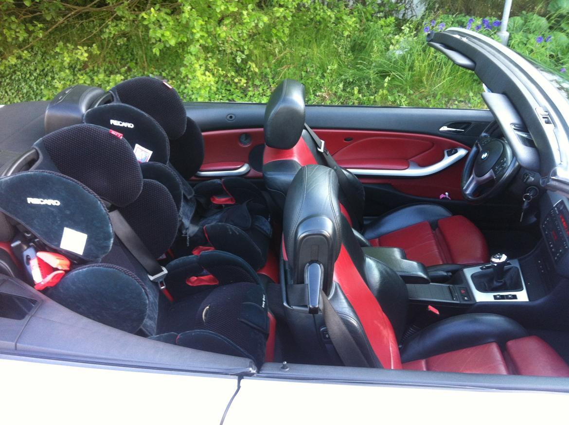 BMW 330Ci - M3 - SuperCharger - Cabriolet - Plads til børn og voksne billede 14