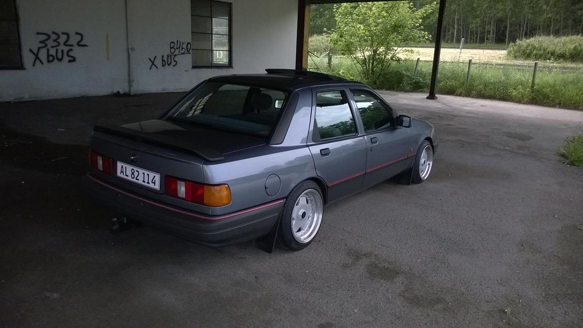 Ford Sierra Sedan Plaza billede 7