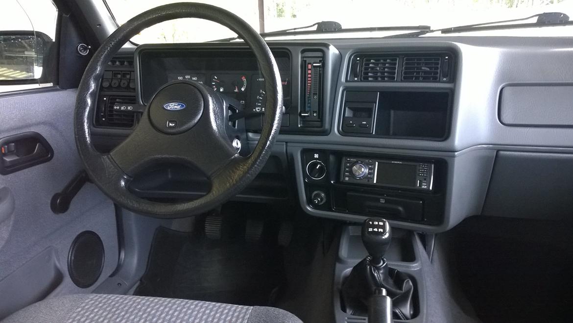 Ford Sierra Sedan Plaza billede 12