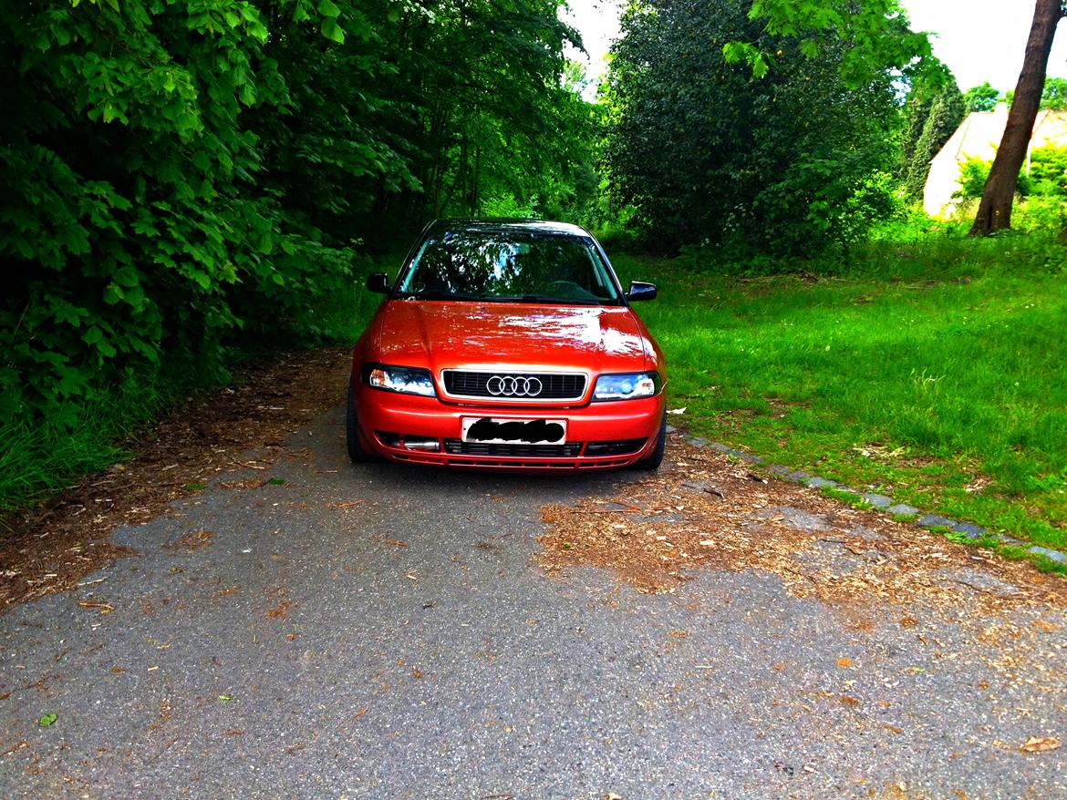 Audi *SOLGT* A4 B5 1.8 T billede 4