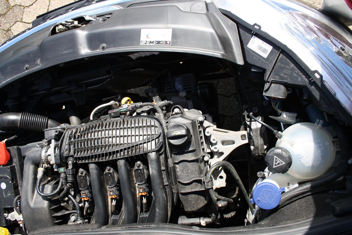 Peugeot 208 billede 15