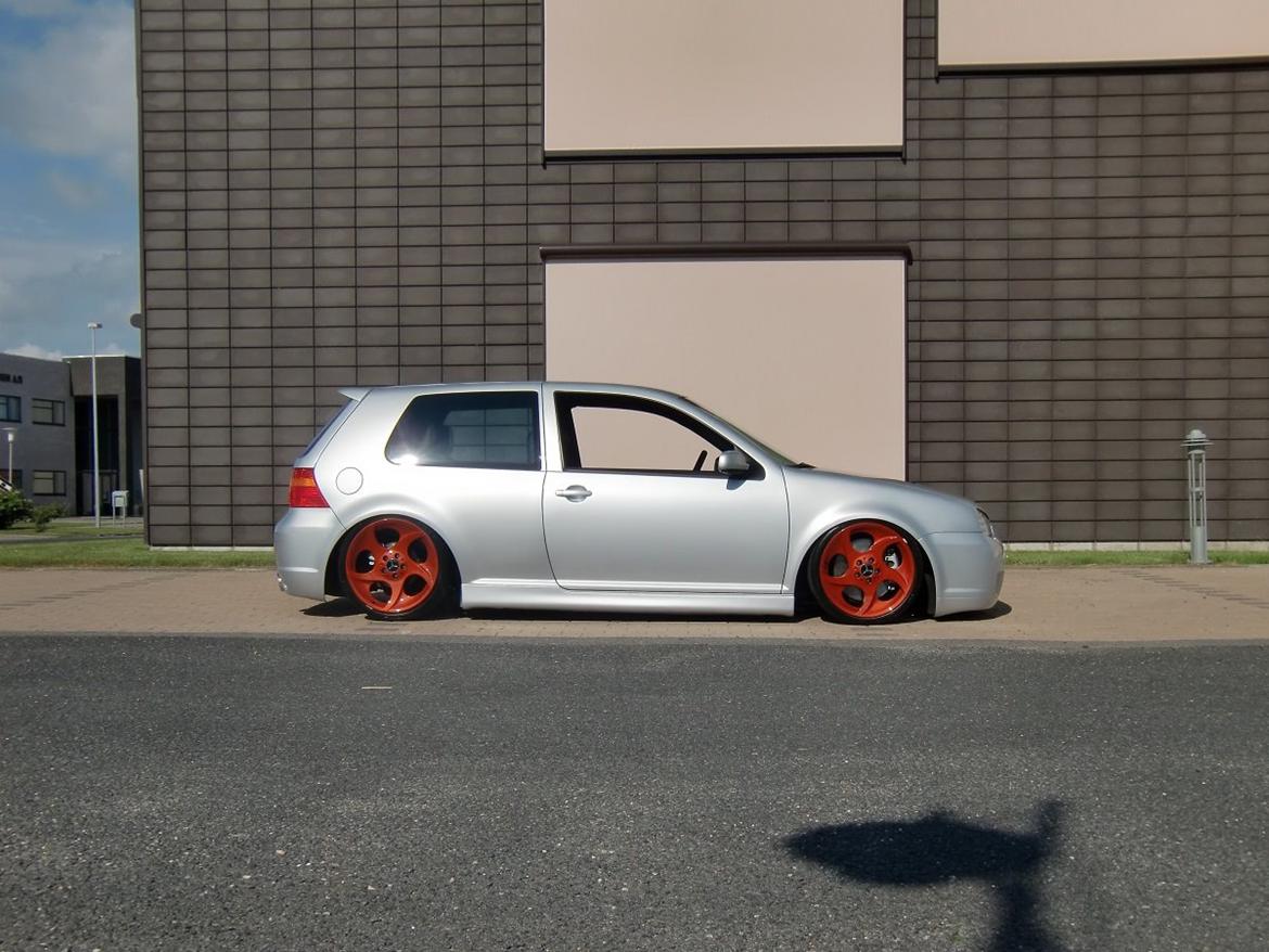 VW Golf IV R32 billede 1