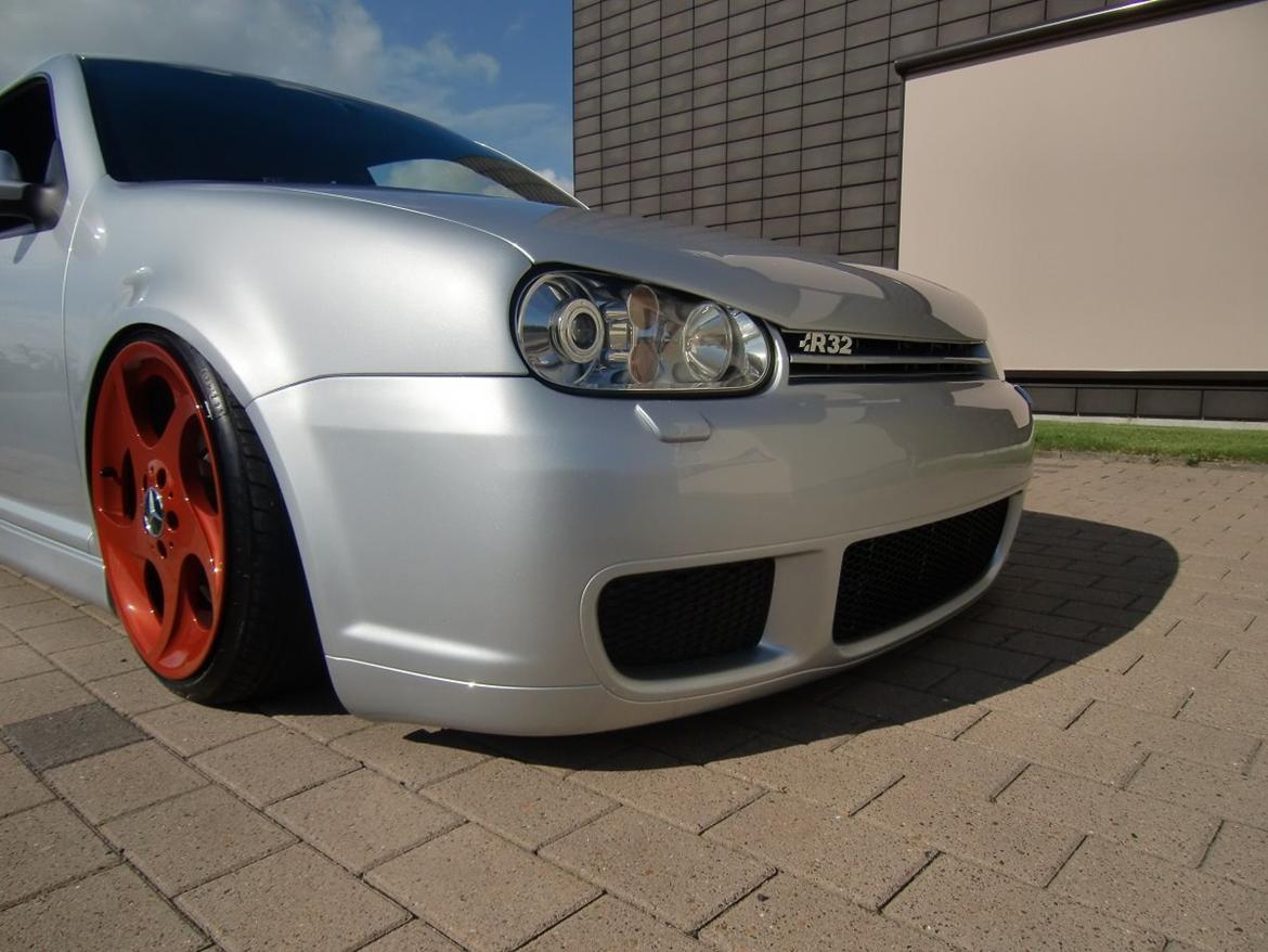 VW Golf IV R32 billede 5