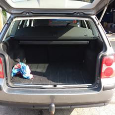 VW passat 3bg  børnecontaineren