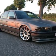BMW 740I E38 (The Beast)