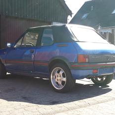 Peugeot 205 1.9 cti