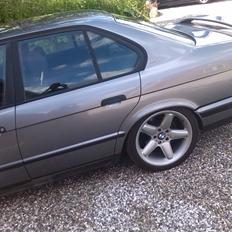 BMW E34 520i 24v..